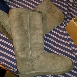 Tall Grey Classic Uggs